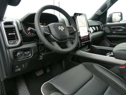 Used 2025 RAM 1500 Laramie w/ Night Edition AWD/4WD image 15
