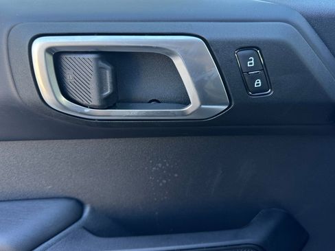 New 2026 Ford Bronco Outer Banks w/ Sasquatch Package image 10