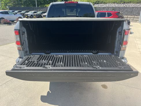 New 2026 Nissan Frontier PRO-4X w/ Tow Package AWD/4WD image 16