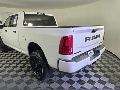 New 2026 RAM 3500 Big Horn AWD/4WD image 13