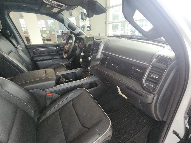 New 2026 RAM 1500 Limited AWD/4WD image 22