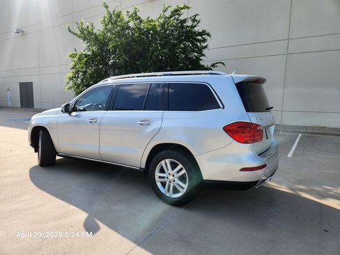 Used 2014 Mercedes-Benz GL 350 BlueTEC 4MATIC image 40