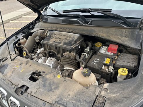 Used 2024 Jeep Compass Latitude AWD/4WD image 36