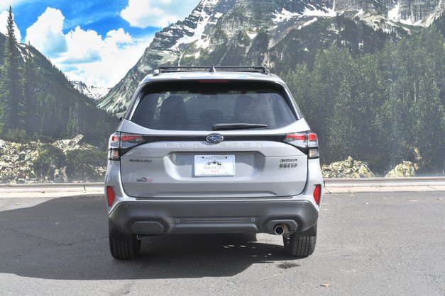 Used 2025 Subaru Forester Touring w/ Protection Package AWD/4WD image 10