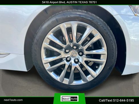 Used 2017 Lexus LS 460 w/ Comfort Package RWD image 36