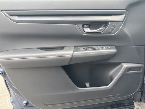 Used 2025 Honda CR-V Sport-L image 3