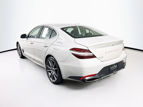 Used 2025 Genesis G70 2.5T image 5