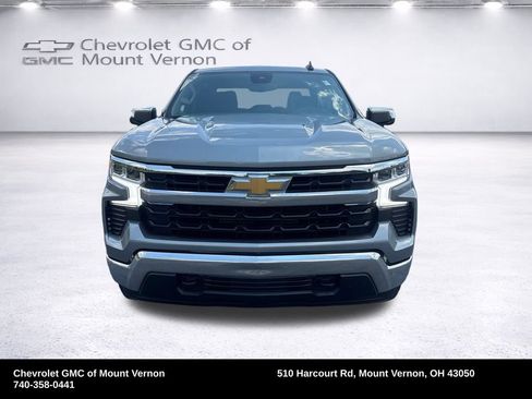 Used 2023 Chevrolet Silverado 1500 LT AWD/4WD image 9