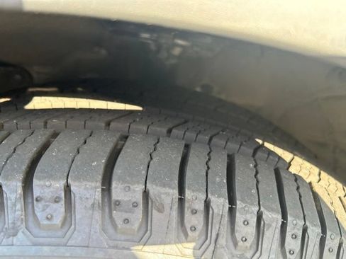 Used 2024 Honda CR-V EX-L image 13