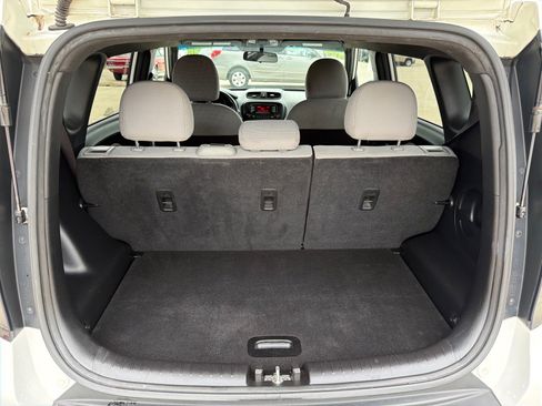 Used 2016 Kia Soul FWD image 9