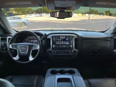 Used 2018 GMC Sierra 1500 SLT w/ SLT Premium Package image 24