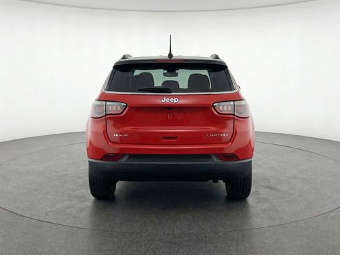 Used 2025 Jeep Compass Limited AWD/4WD image 7