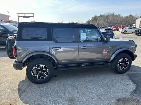 Used 2024 Ford Bronco Outer Banks image 4