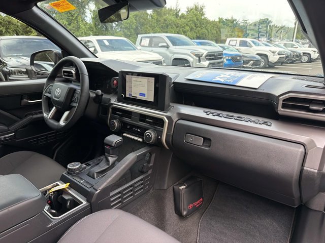 Certified 2026 Toyota Tacoma TRD Off-Road AWD/4WD image 17