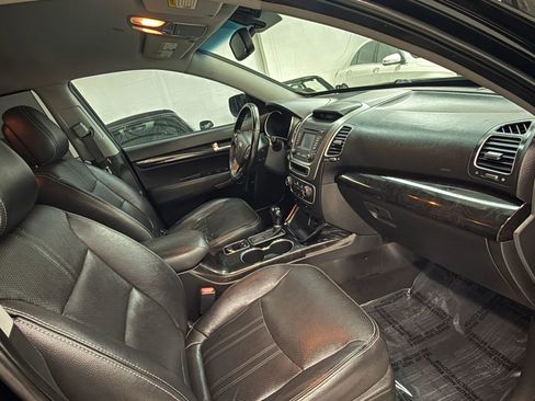 Used 2014 Kia Sorento EX image 22