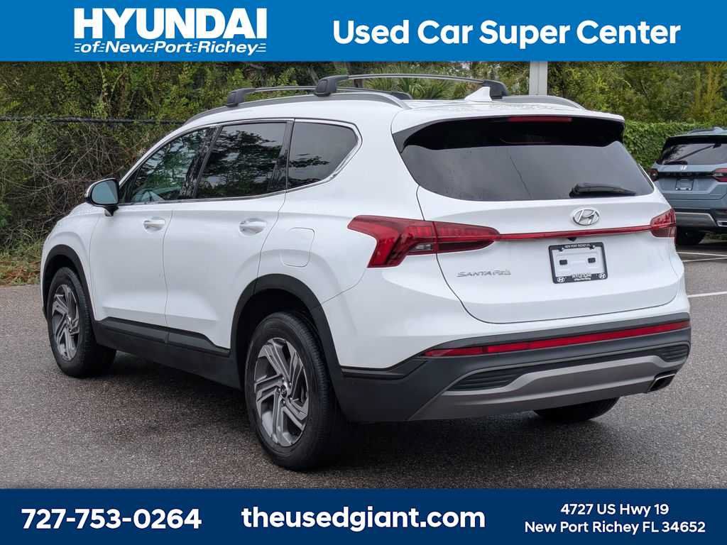 Certified 2023 Hyundai Santa Fe SEL FWD image 3