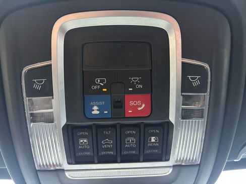 Used 2019 RAM 1500 Big Horn image 31