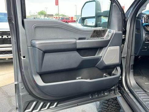 New 2025 Ford F250 Lariat w/ Lariat Ultimate Package image 58