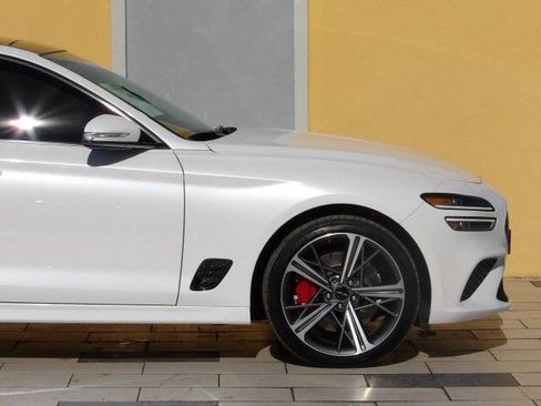 Used 2024 Genesis G70 2.5T w/ Sport Prestige Package image 4