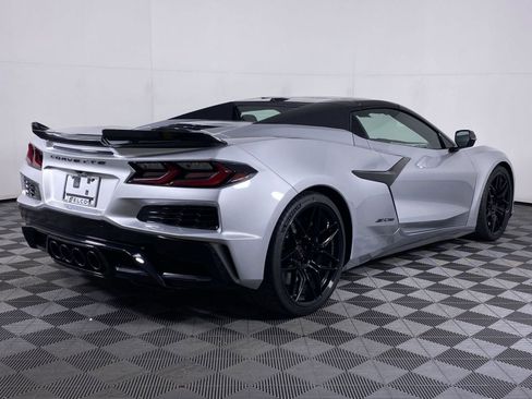 New 2026 Chevrolet Corvette Z06 w/ Stealth Interior Trim Package RWD image 19