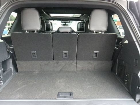 New 2026 Ford Expedition Platinum w/ Stealth Performance Package AWD/4WD image 33