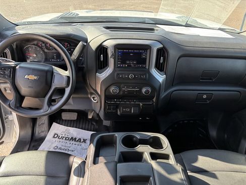 Used 2024 Chevrolet Silverado 3500 W/T image 22