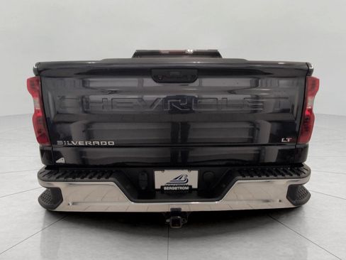 Used 2024 Chevrolet Silverado 1500 LT AWD/4WD image 25