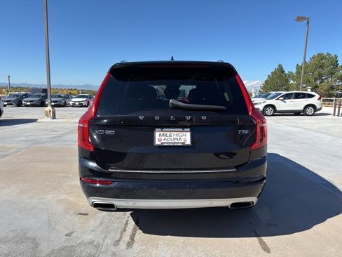 Used 2020 Volvo XC90 T5 Momentum w/ Protection Package Premier image 9