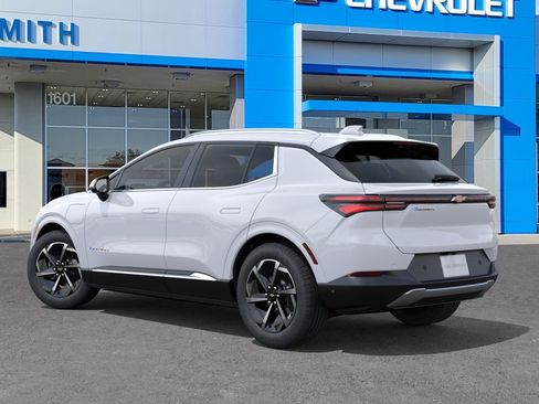 New 2025 Chevrolet Equinox EV LT FWD image 3