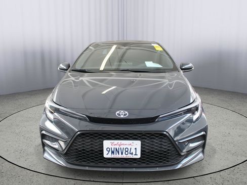 Used 2024 Toyota Corolla SE w/ SE Premium Package FWD image 2