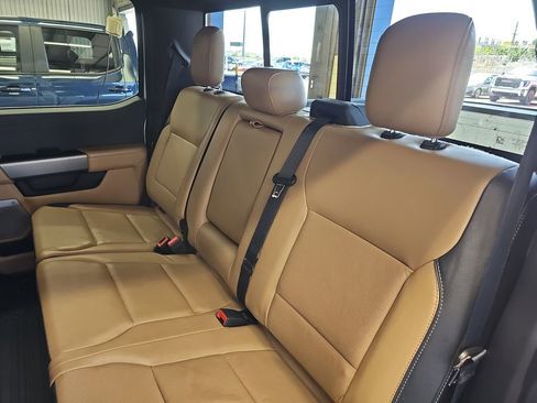 Used 2023 Ford F150 Lariat image 13