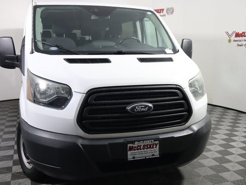 Used 2016 Ford Transit 150 XL image 4
