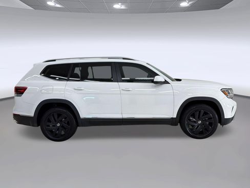 Used 2021 Volkswagen Atlas SEL FWD image 8