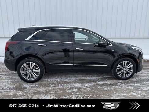 Certified 2025 Cadillac XT5 Premium Luxury image 18