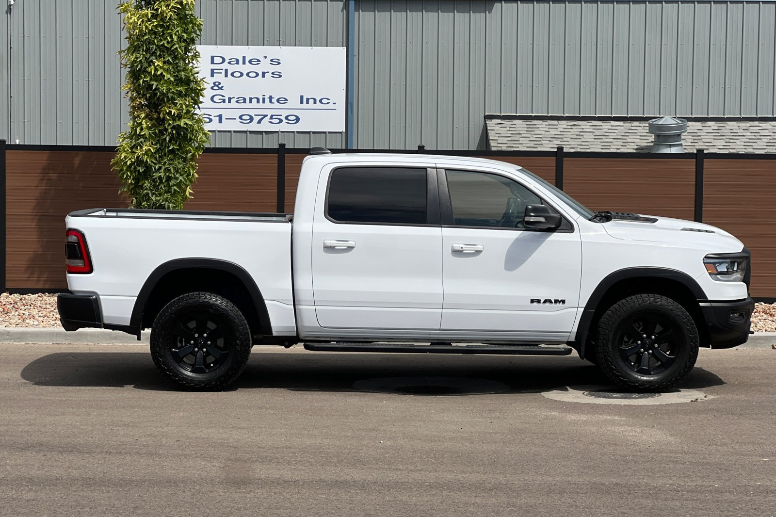 Used 2022 RAM 1500 Rebel w/ Rebel Level 2 Equipment Group AWD/4WD image 2