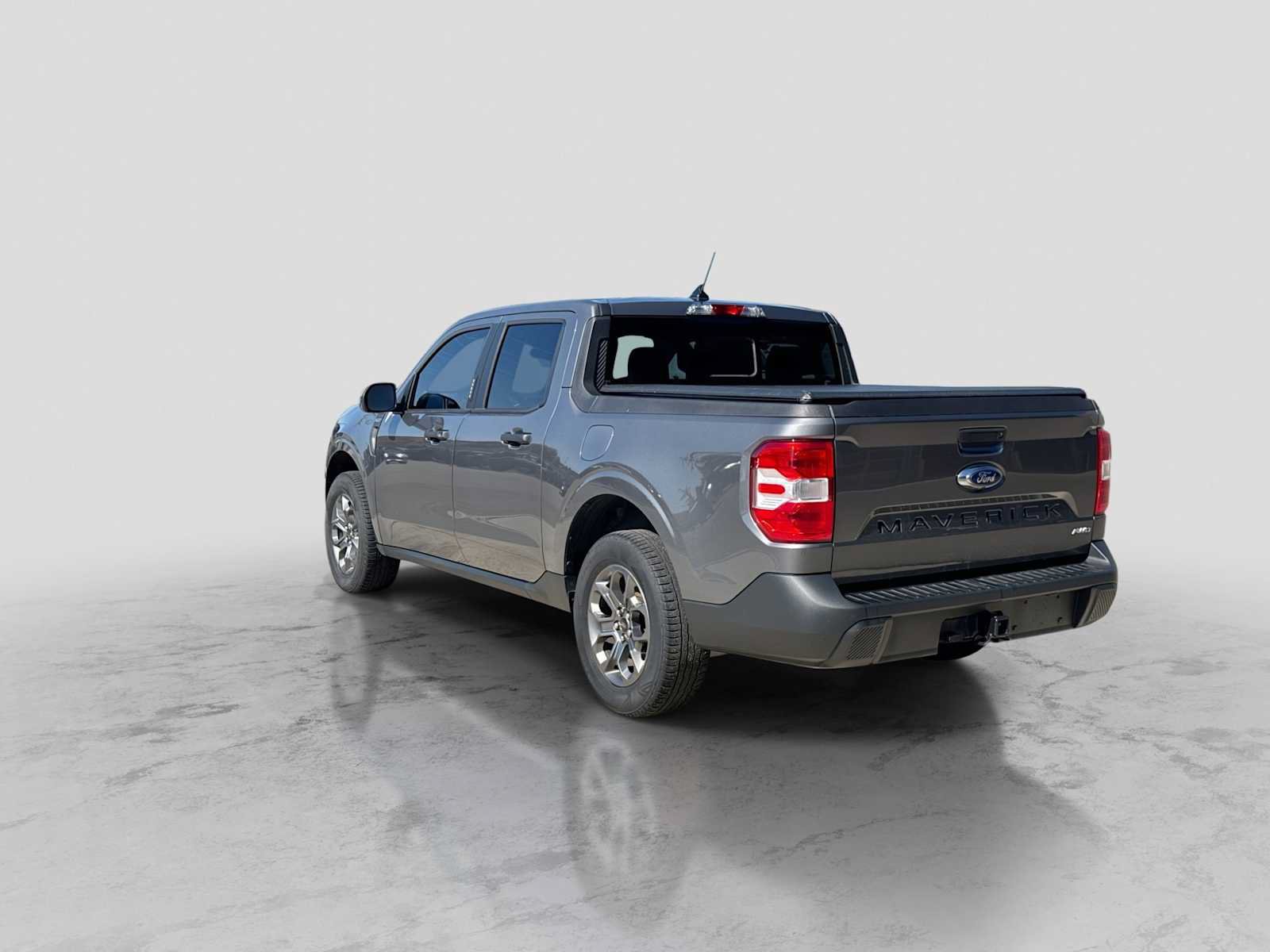 Used 2022 Ford Maverick XLT w/ Equipment Group 300A Standard AWD/4WD image 4