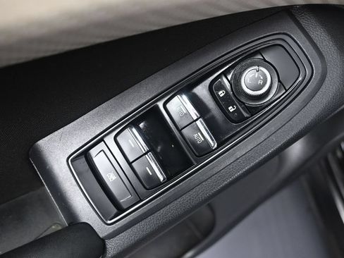 Used 2019 Subaru Ascent Premium w/ Popular Package #2 AWD/4WD image 10