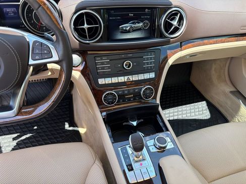 Used 2019 Mercedes-Benz SL 450 image 24