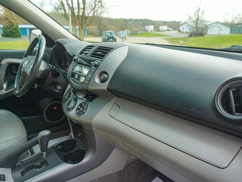 Used 2008 Toyota RAV4 Limited AWD/4WD image 21