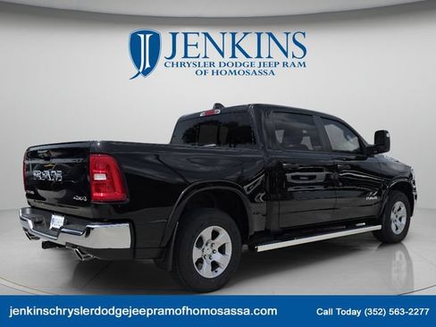 Used 2026 RAM 1500 Big Horn AWD/4WD image 4