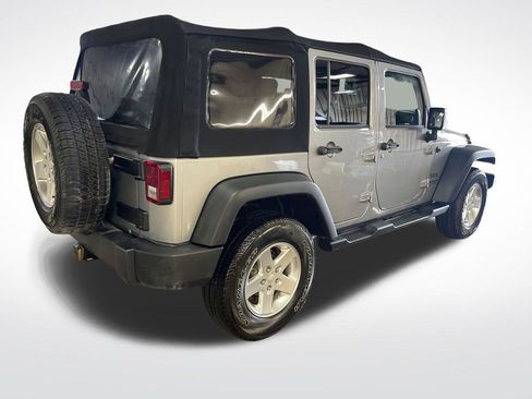 Used 2014 Jeep Wrangler Unlimited Sport w/ Quick Order Package 24S AWD/4WD image 5