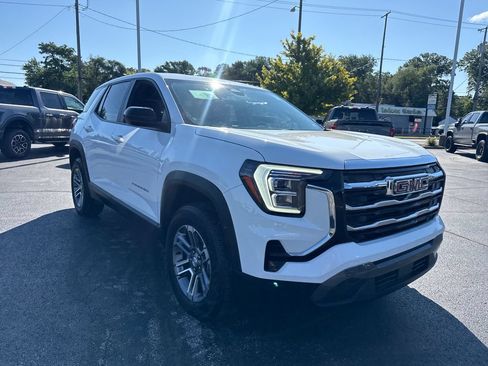 Used 2026 GMC Terrain Elevation FWD image 4