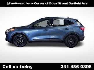 Used 2020 Ford Escape SE Sport FWD video 2
