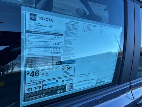 New 2026 Toyota Camry SE image 30