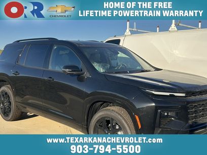 Used 2025 Chevrolet Traverse RS