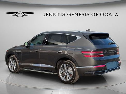 Certified 2025 Genesis GV80 2.5T Select AWD/4WD image 5