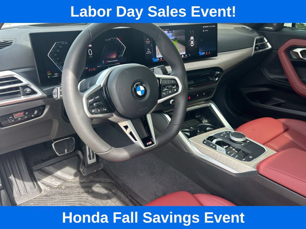 Used 2025 BMW 230i Coupe w/ M Sport Package RWD image 13