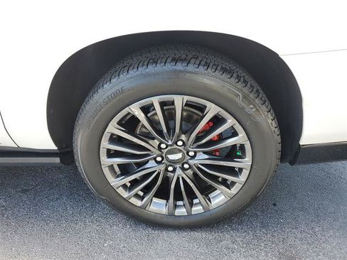 Certified 2023 Cadillac Escalade ESV V AWD/4WD image 14