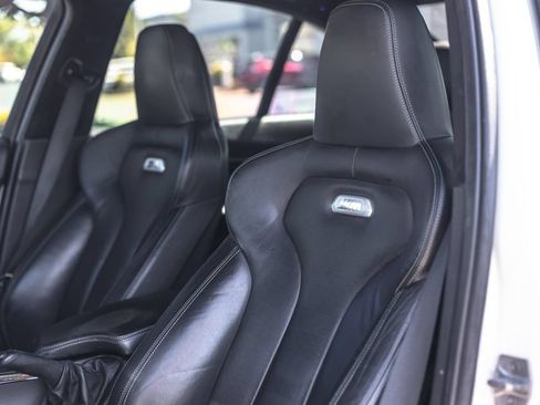 Used 2016 BMW M3 RWD image 10