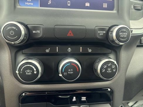 Used 2024 RAM 1500 Big Horn AWD/4WD image 26